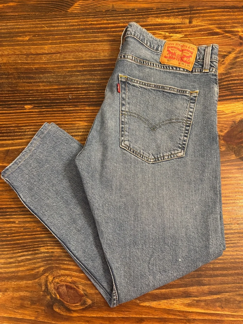 Levi’s 512 Men’s Jeans Hemmed 36x26 Slim Taper Light Wash Blue Denim Stretch